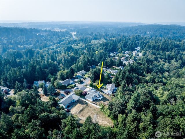 8422 Kaster Drive NE, Bremerton, WA 98311