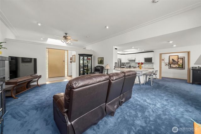 8422 Kaster Drive NE, Bremerton, WA 98311