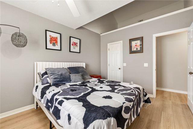 1925 S 21st Street, Rogers, AR 72758