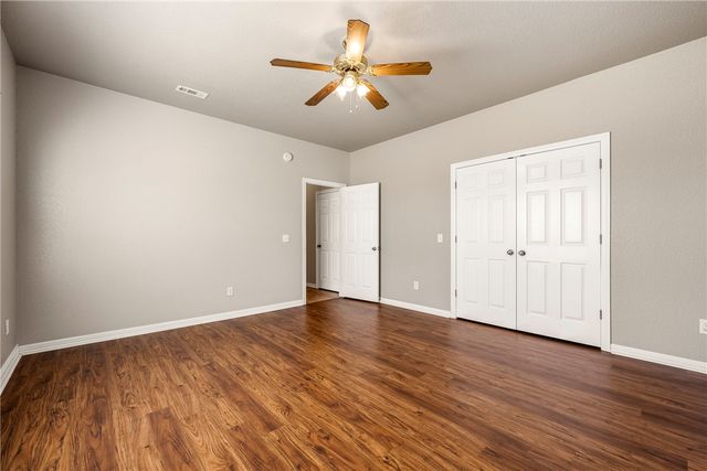 1925 S 21st Street, Rogers, AR 72758