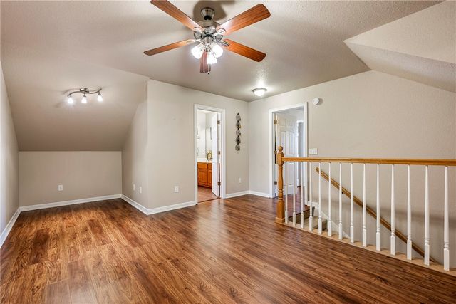 1925 S 21st Street, Rogers, AR 72758