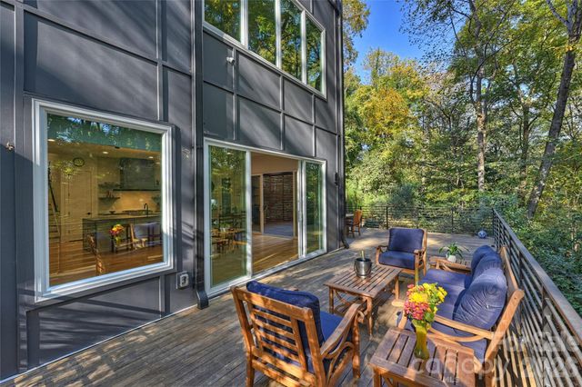 7223 Terrace Drive, Charlotte, NC 28211