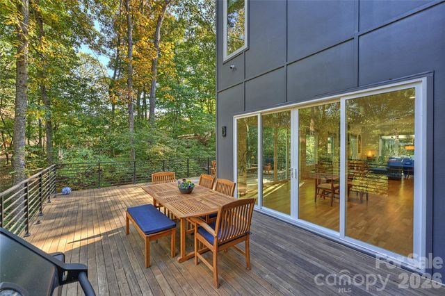 7223 Terrace Drive, Charlotte, NC 28211