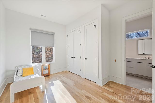 7223 Terrace Drive, Charlotte, NC 28211