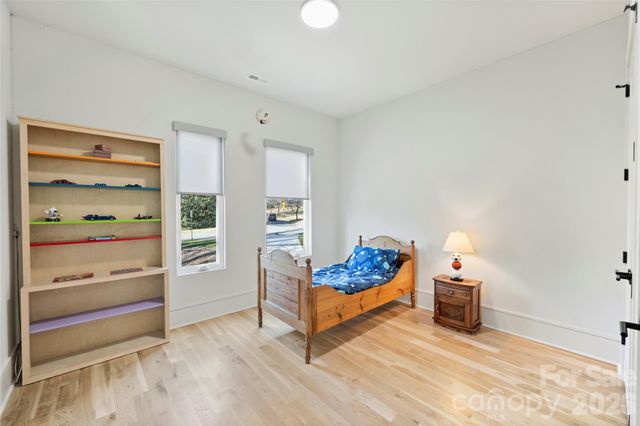 7223 Terrace Drive, Charlotte, NC 28211