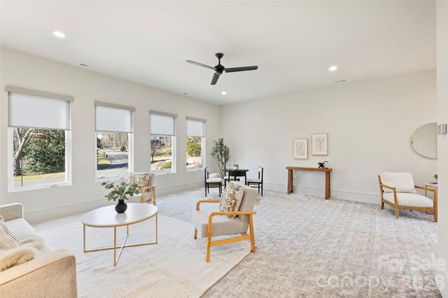 7223 Terrace Drive, Charlotte, NC 28211