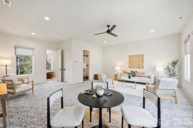 7223 Terrace Drive, Charlotte, NC 28211