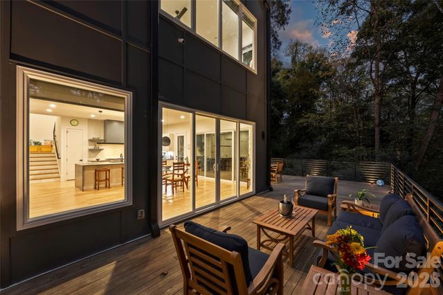 7223 Terrace Drive, Charlotte, NC 28211