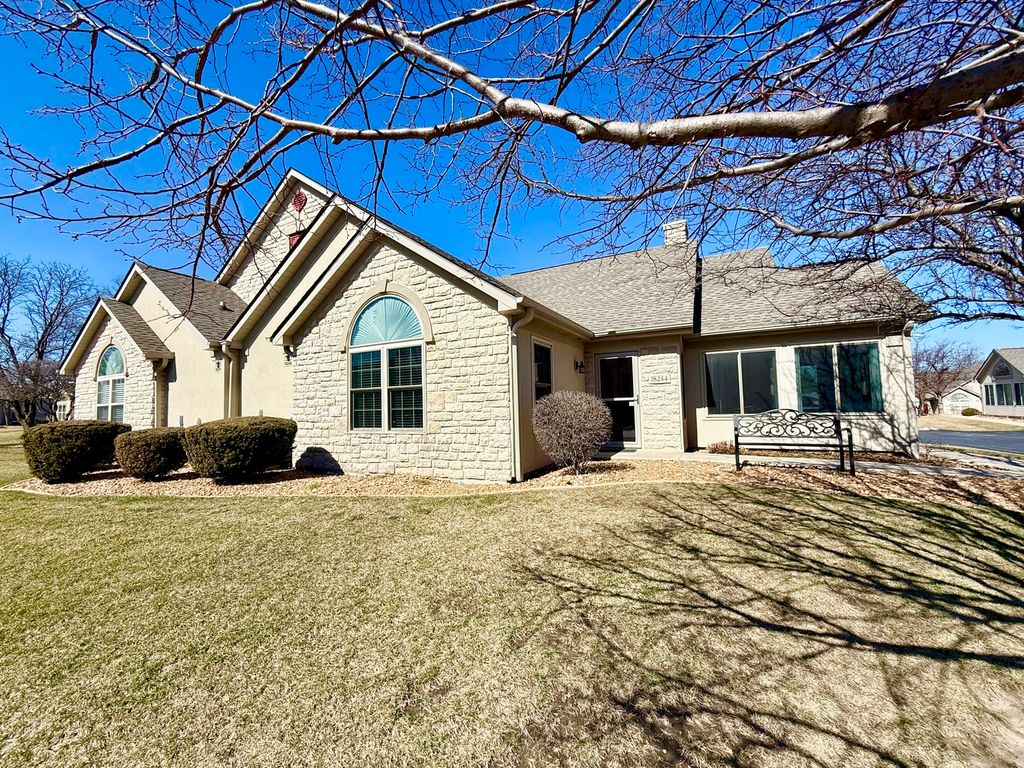 18244 Murphy Circle 18244, Tinley Park, IL 60487