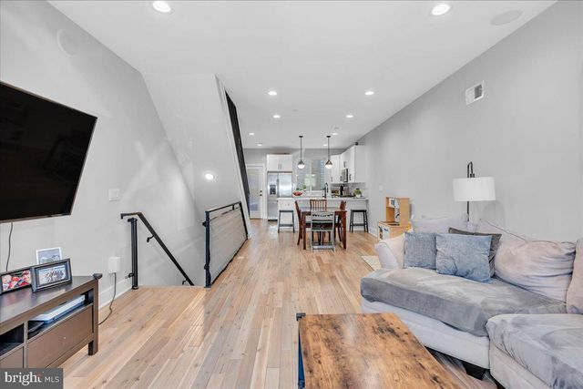2606 TRENTON AVE, Philadelphia, PA 19125