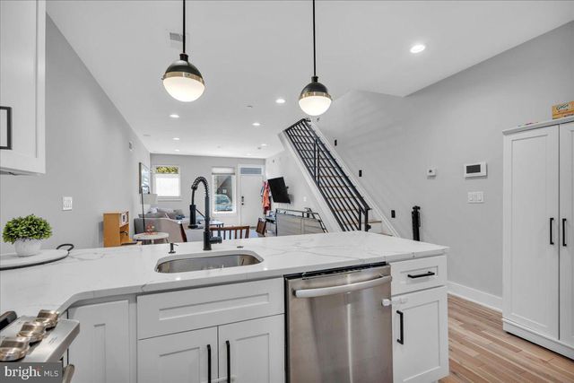 2606 TRENTON AVE, Philadelphia, PA 19125