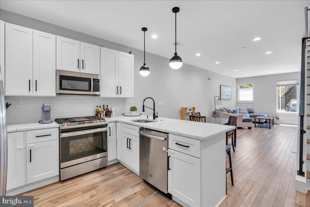 2606 TRENTON AVE, Philadelphia, PA 19125