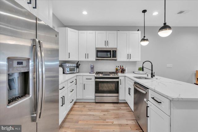 2606 TRENTON AVE, Philadelphia, PA 19125