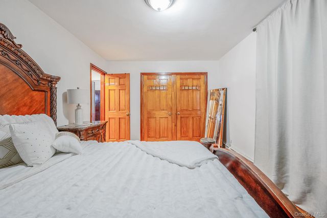 15007 85th Drive, Briarwood, NY 11432