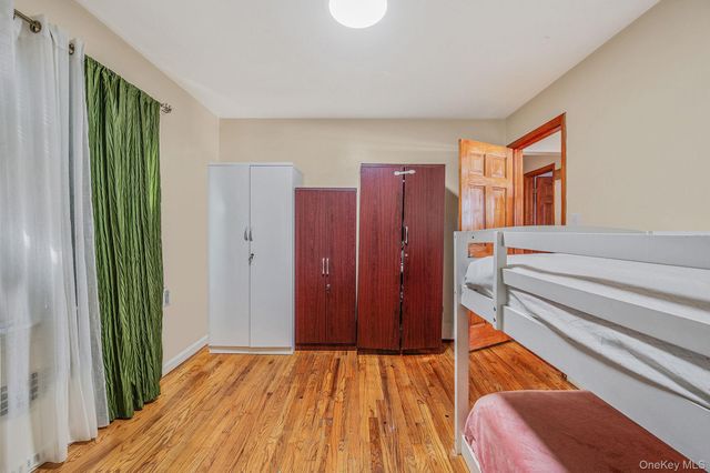 15007 85th Drive, Briarwood, NY 11432