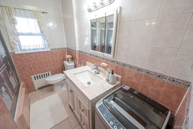 15007 85th Drive, Briarwood, NY 11432