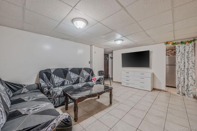 15007 85th Drive, Briarwood, NY 11432