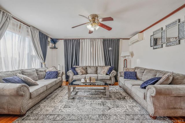 15007 85th Drive, Briarwood, NY 11432