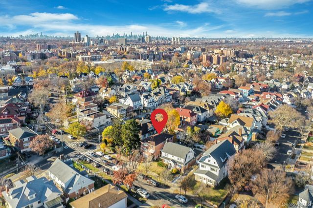 15007 85th Drive, Briarwood, NY 11432