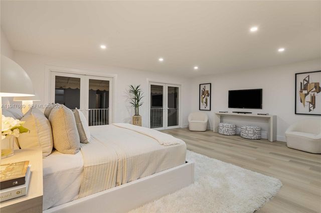 8500 SW 179th St, Palmetto Bay, FL 33157