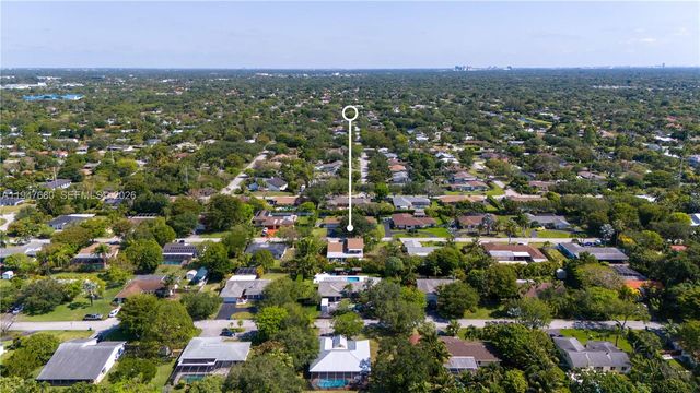 8500 SW 179th St, Palmetto Bay, FL 33157