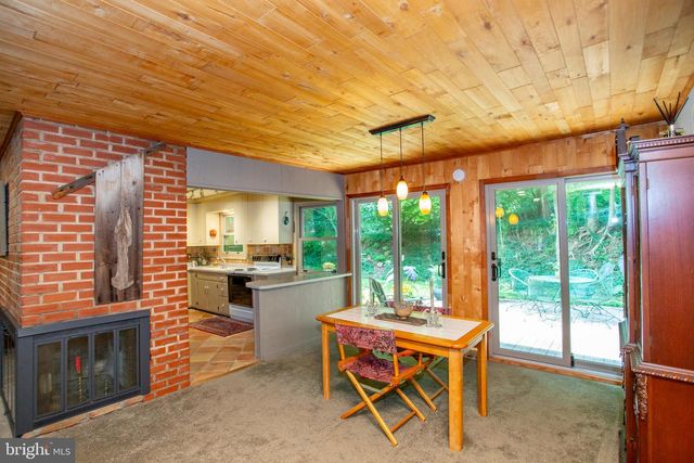 6475 LOWER YORK RD, New Hope, PA 18938