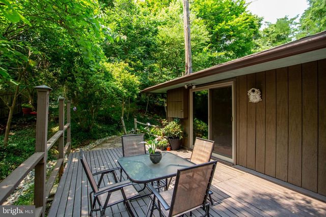 6475 LOWER YORK RD, New Hope, PA 18938