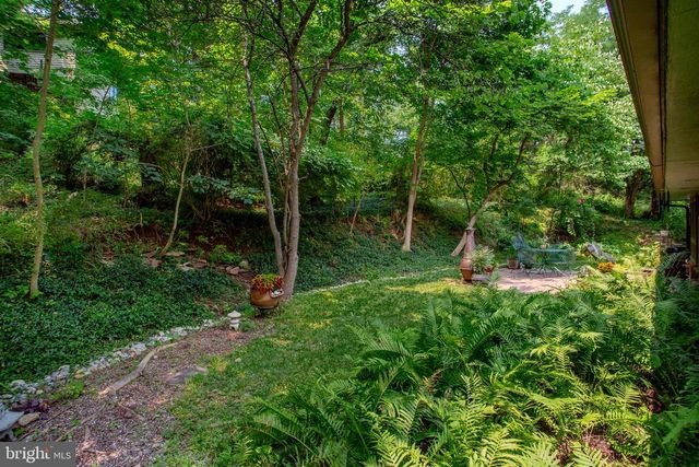 6475 LOWER YORK RD, New Hope, PA 18938