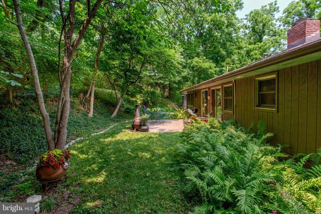 6475 LOWER YORK RD, New Hope, PA 18938