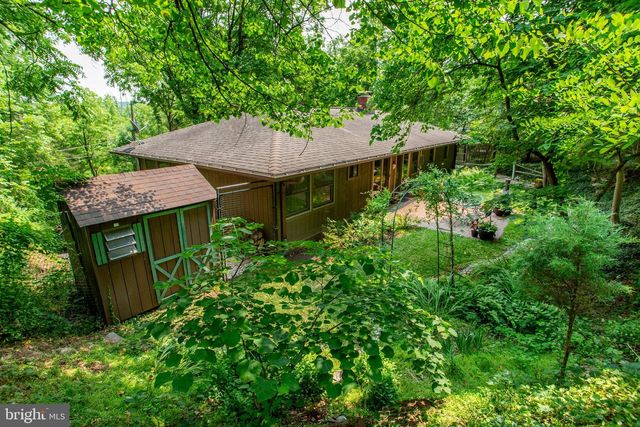 6475 LOWER YORK RD, New Hope, PA 18938