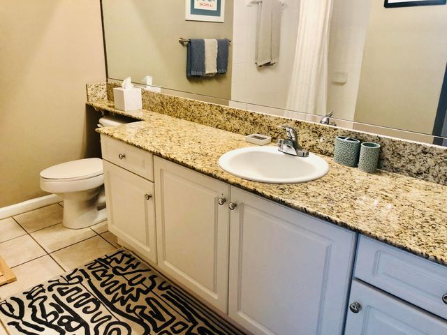 11750 SAINT ANDREWS Place 204, Wellington, FL 33414