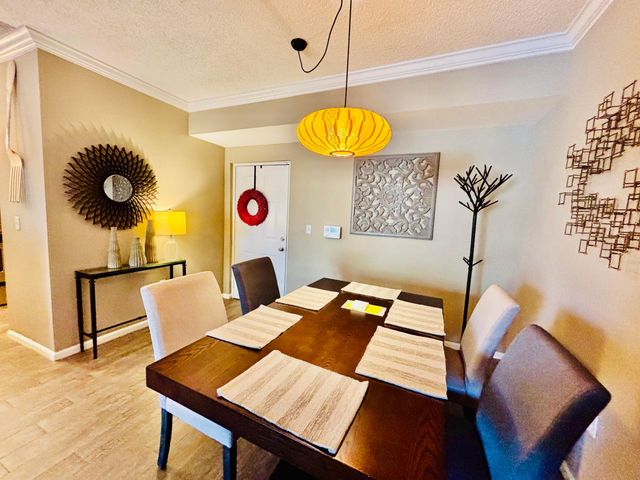 11750 SAINT ANDREWS Place 204, Wellington, FL 33414