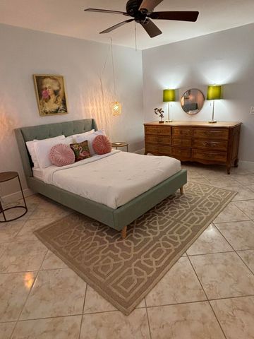 510 Prosperity Farms Road 8b, North Palm Beach, FL 33408