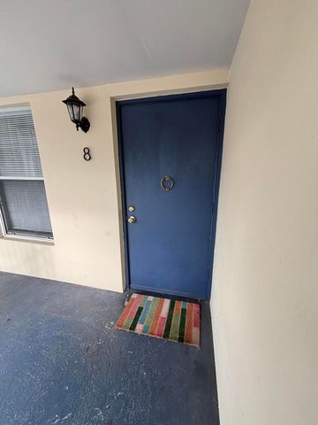 510 Prosperity Farms Road 8b, North Palm Beach, FL 33408