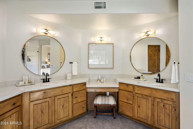 13554 E COLUMBINE Drive, Scottsdale, AZ 85259
