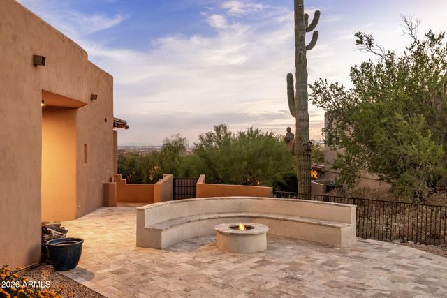 13554 E COLUMBINE Drive, Scottsdale, AZ 85259
