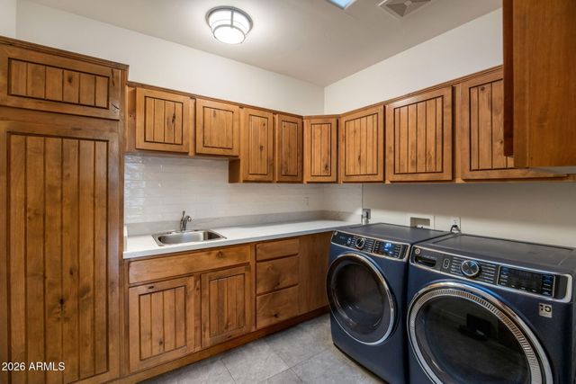 13554 E COLUMBINE Drive, Scottsdale, AZ 85259