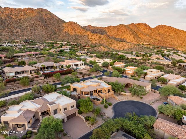 13554 E COLUMBINE Drive, Scottsdale, AZ 85259