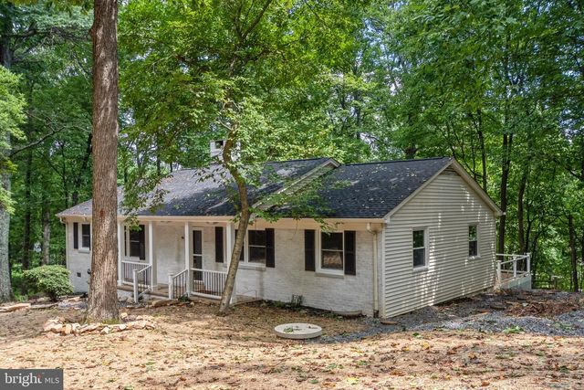 1901 RIDGE RD, Haymarket, VA 20169