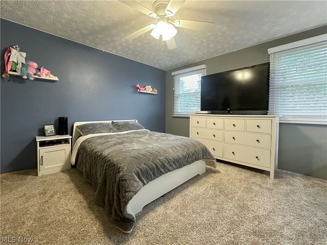 731 Oregon Avenue, Mcdonald, OH 44437