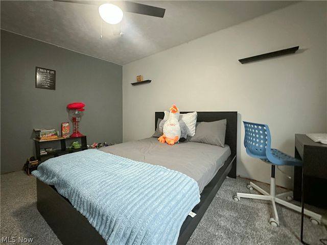 731 Oregon Avenue, Mcdonald, OH 44437