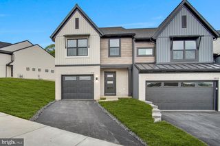 1018 BLACKSTONE RUN, Carlisle, PA 17015