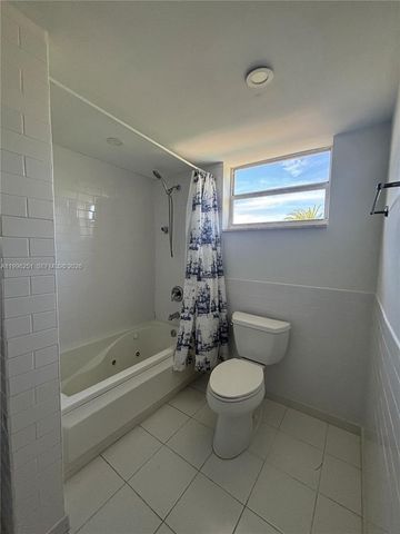 555 Crandon Blvd 43, Key Biscayne, FL 33149