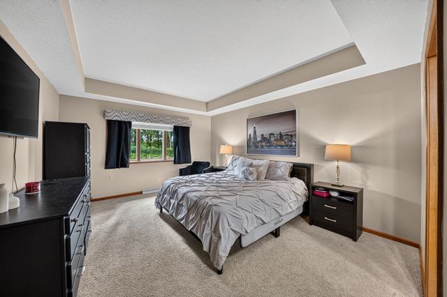 20260 Fieldstone Crossing Drive, Goshen, IN 46528