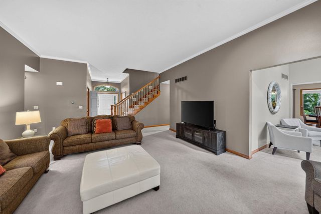 20260 Fieldstone Crossing Drive, Goshen, IN 46528