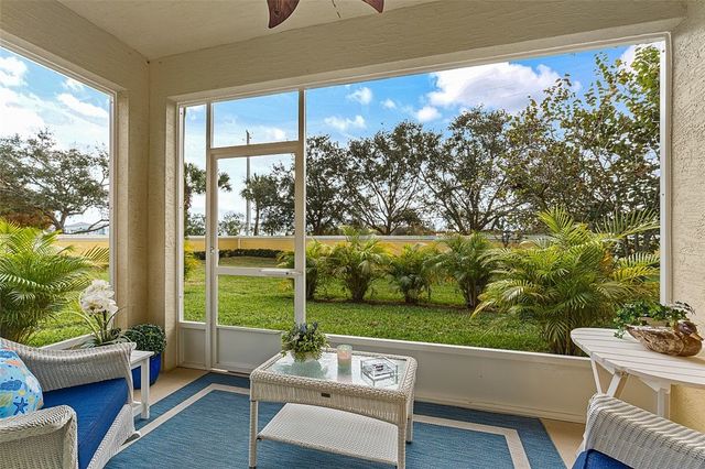 6345 Oxford Circle 101A, Vero Beach, FL 32966