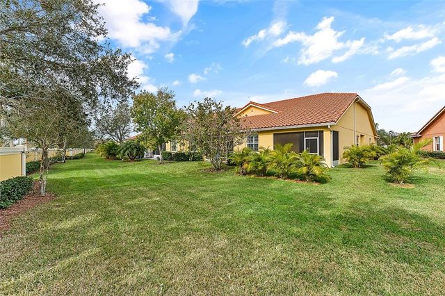 6345 Oxford Circle 101A, Vero Beach, FL 32966