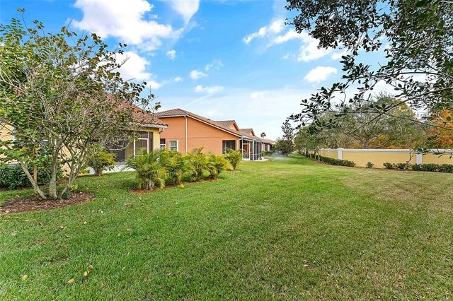6345 Oxford Circle 101A, Vero Beach, FL 32966