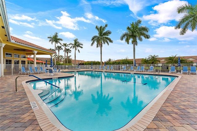 6345 Oxford Circle 101A, Vero Beach, FL 32966