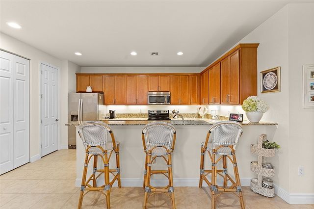 6345 Oxford Circle 101A, Vero Beach, FL 32966